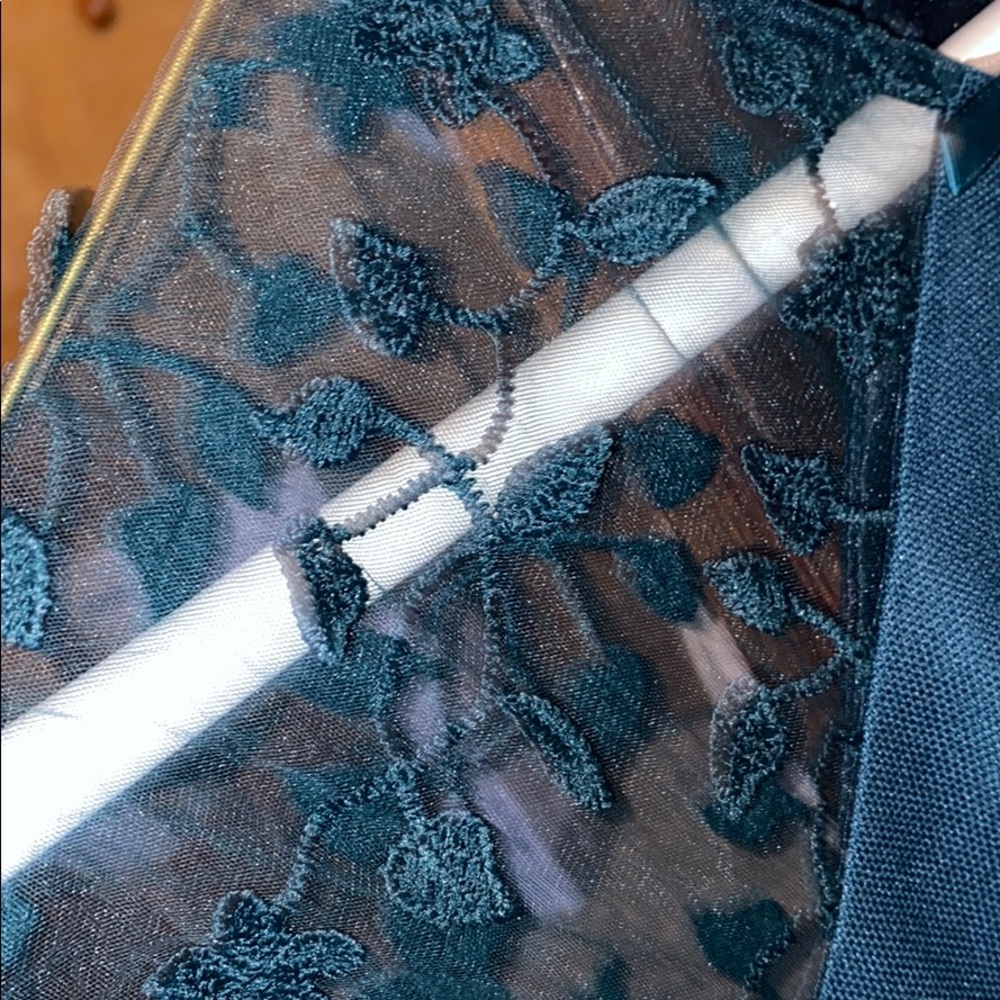 Teal dress - Picture 3 of 7